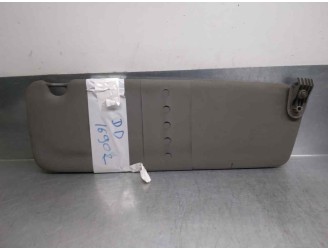 Recambio de parasol derecho para renault trafic caja cerrada (ab 4.01) 1.9 diesel referencia OEM IAM 7701477801  