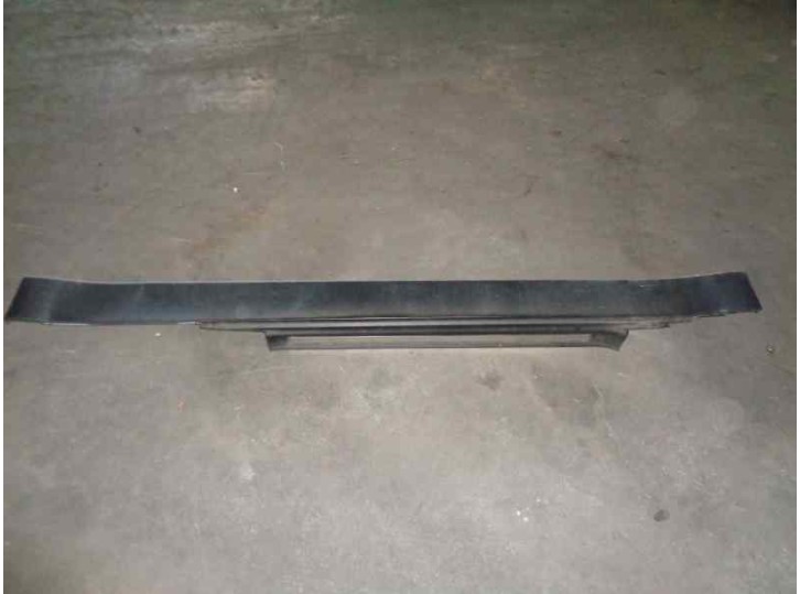 Recambio de spoiler talonera lateral izquierda para mini r50 , r53 cooper referencia OEM IAM 1505863 