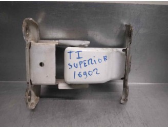 Recambio de bisagra porton para renault trafic caja cerrada (ab 4.01) 1.9 diesel referencia OEM IAM 312304K TRAS IZQ SUP 5 PUERT