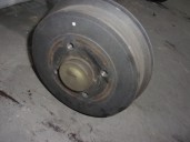 Recambio de puente trasero para renault clio ii fase i (b/cbo) 1.6 referencia OEM IAM 7701472472 TAMBOR 4 AGUJEROS BURRA 32