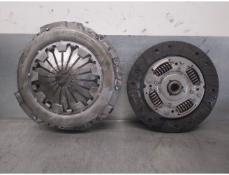 Recambio de kit embrague para fiat punto berlina (188) 1.2 16v cat referencia OEM IAM 284854  