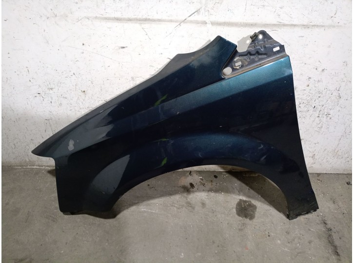 Replacement left front fender for Chrysler Grand Voyager V (RT) 2.8 CRD OEM IAM reference 68029129AA 68029129AA 