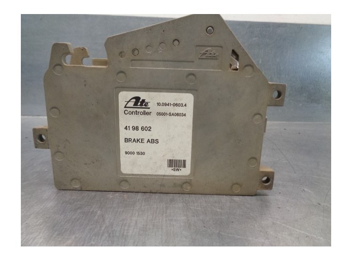 Recambio de centralita abs para saab 9000 cd 2.3 cd turbo referencia OEM IAM 4198602 10094106034 ATE