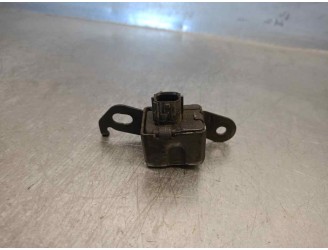 Recambio de sensor airbag para toyota corolla (e12) 2.0 turbodiesel cat referencia OEM IAM 8917413030 1876004830 DENSO