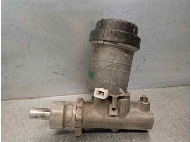 Recambio de bomba freno para volvo s40 berlina 1.9 diesel referencia OEM IAM 310052 310052 BOSCH