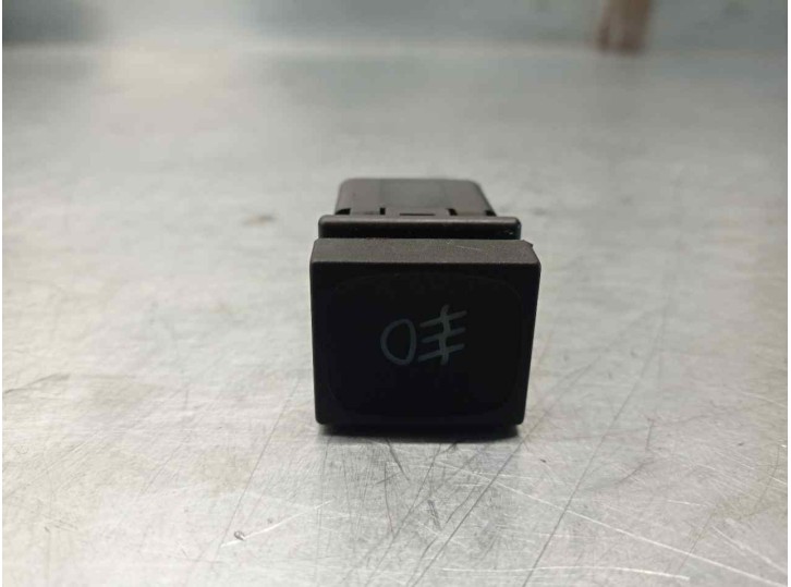 Recambio de mando para saab 9000 cd 2.3 cd turbo referencia OEM IAM 4439014  