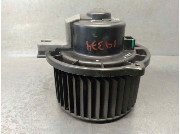 Recambio de motor calefaccion para ssangyong rexton 2.7 turbodiesel cat referencia OEM IAM 6921008A30 614101 