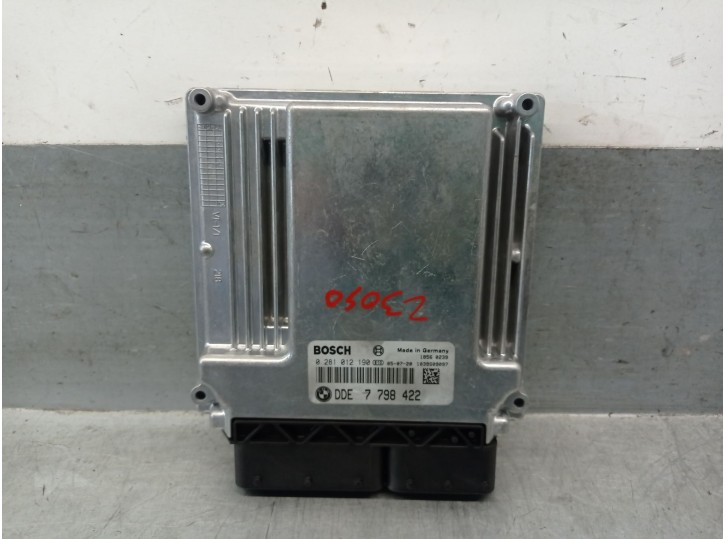 Recambio de centralita motor uce para bmw 5 touring (e61) 525 d referencia OEM IAM 7798422 0281012190 BOSCH