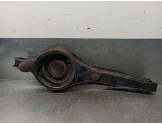 Recambio de brazo suspension inferior trasero izquierdo para volvo v50 familiar 2.0 diesel cat referencia OEM IAM 31277584 