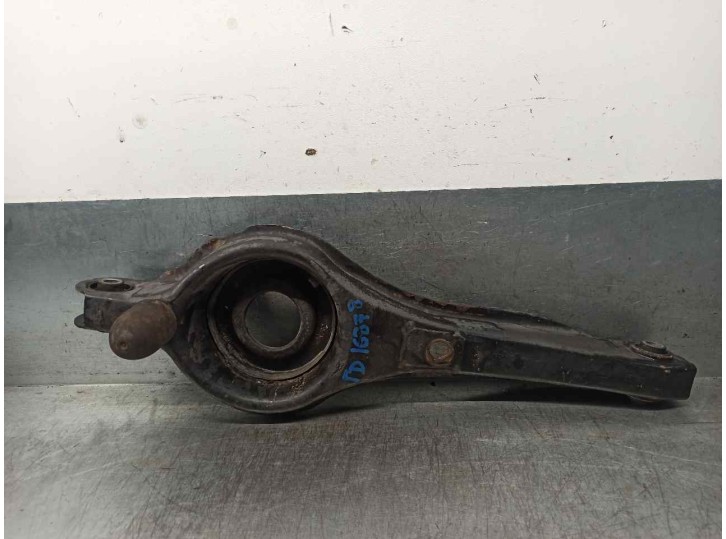 Replacement rear right lower suspension arm for Volvo V50 Estate 2.0 Diesel CAT OEM IAM reference 31277584 