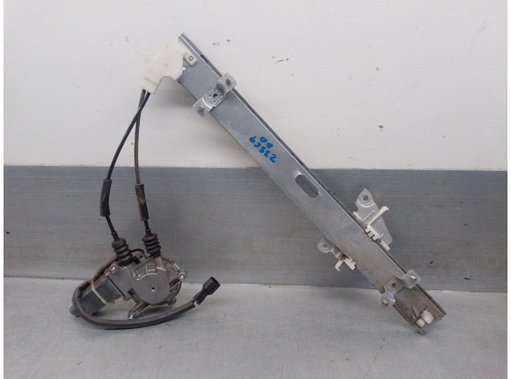 Recambio de elevalunas delantero derecho para kia rio i hatchback (dc) 1.3 referencia OEM IAM 0K30C58560B  