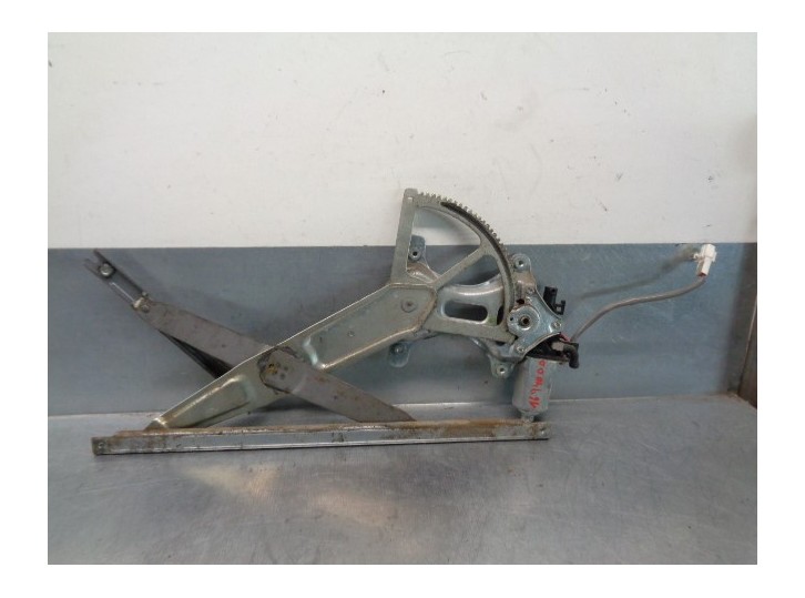 Recambio de elevalunas delantero derecho para lexus is200 (gxe10) 2.0 cat referencia OEM IAM 8572053020 2 PINES 5 PUERTAS