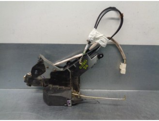 Recambio de cerradura puerta delantera izquierda para lexus is200 (gxe10) 2.0 cat referencia OEM IAM 6932053030 8 PINES 5 PUERTA