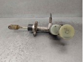 Recambio de bomba embrague para ssangyong rexton 2.7 turbodiesel cat referencia OEM IAM 3051008001  