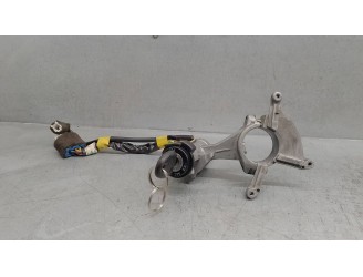 Replacement ignition switch for Hyundai Coupe (RD) 1.6 16V CAT OEM IAM reference 8190029M00 