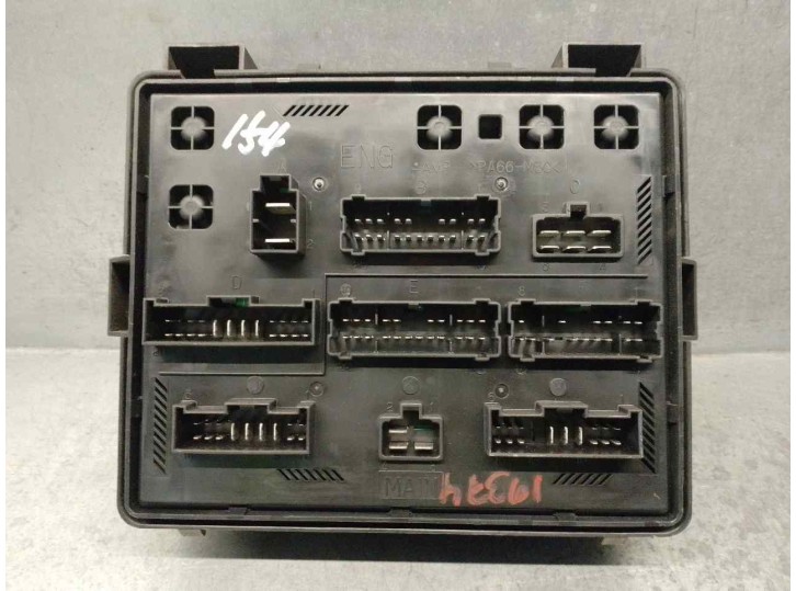 Recambio de caja reles / fusibles para ssangyong rexton 2.7 turbodiesel cat referencia OEM IAM 8231008630 