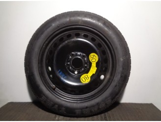 Recambio de neumatico repuesto para volvo s40 berlina 1.6 diesel cat referencia OEM IAM 30683913 T12585R1699M PIRELLI