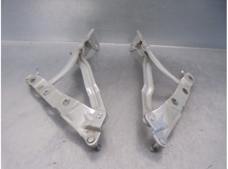 Recambio de bisagra porton para volvo s40 berlina 1.6 diesel cat referencia OEM IAM 31278385 31278386 