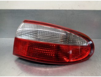 Recambio de piloto trasero derecho para daewoo lanos 1.4 cat referencia OEM IAM 96304619 DE ALETA