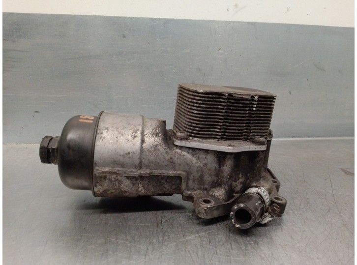 Replacement oil filter bracket for Volvo S40 saloon 1.6 diesel cat OEM IAM reference 9656970080 