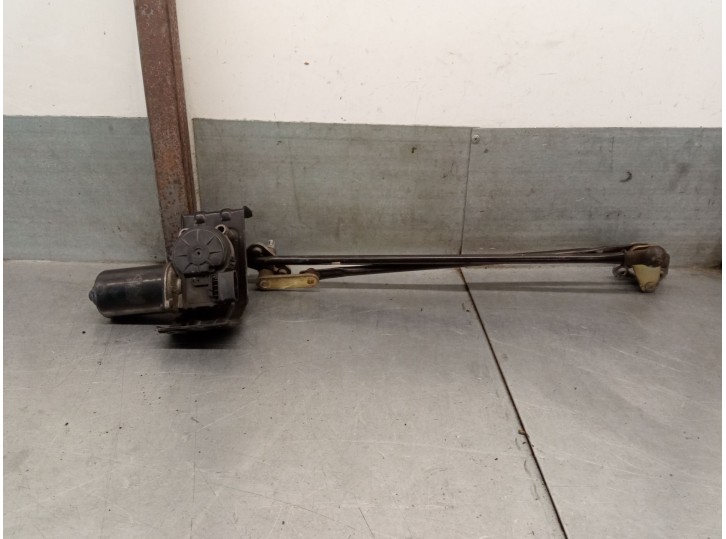 Recambio de motor limpia delantero para ssangyong rodius i 2.7 xdi referencia OEM IAM 8611021000 8611021000 