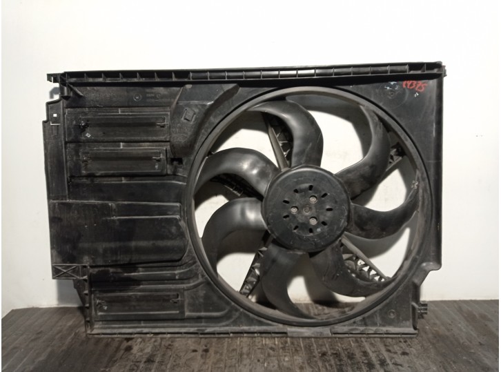 Recambio de electroventilador para bmw serie 2 gran tourer (f46) 2.0 16v turbodiesel referencia OEM IAM 17427617609 17427617609 