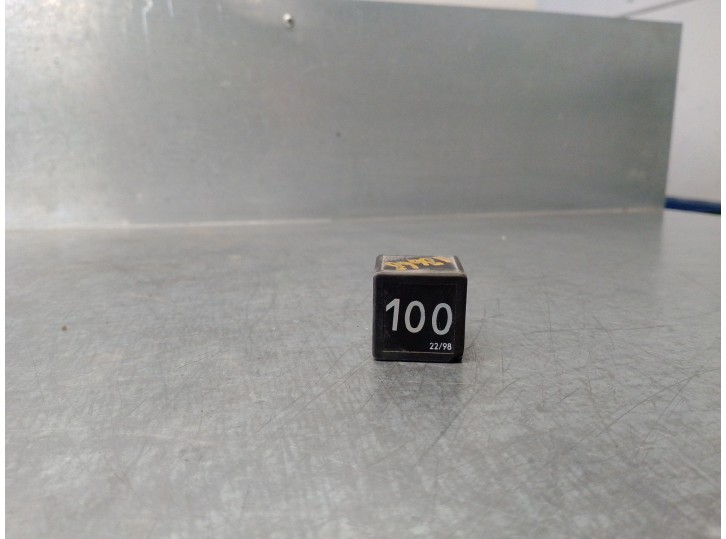 Recambio de rele para volkswagen golf iv berlina (1j1) 1.9 tdi referencia OEM IAM 95VW10K705CA RELE 100 