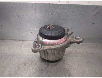 Recambio de soporte motor derecho para mercedes-benz clase c (w205) lim. 2.0 cgi cat referencia OEM IAM A2052400200 