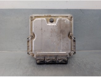 Recambio de centralita motor uce para renault laguna ii (bg0) 1.9 dci diesel referencia OEM IAM 8200183768 0281010297 BOSCH