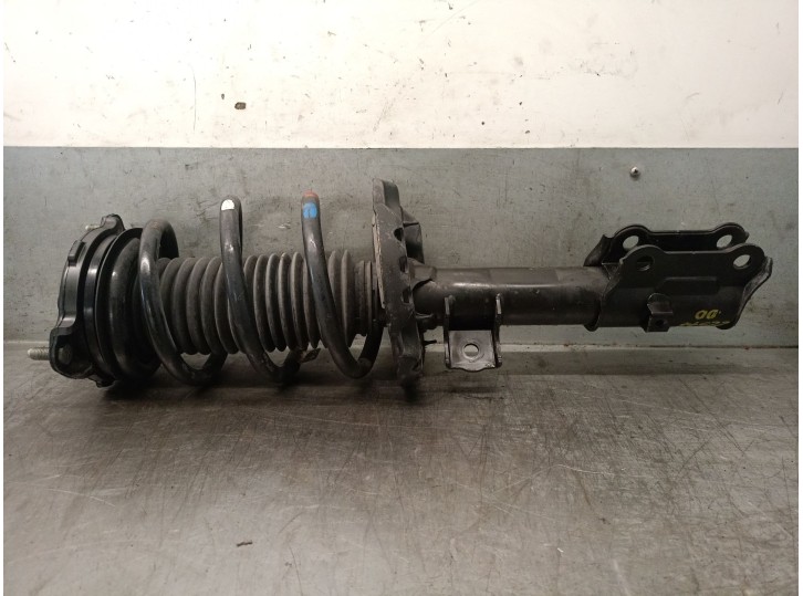 Replacement front right shock absorber for Kia XCeed (CD) 1.6 CRDi 115 OEM IAM reference 54661J7RC0 54661J7RC0 