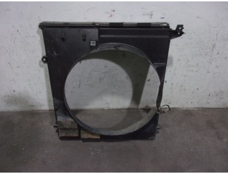 Recambio de calandra delantera de radiador para toyota land cruiser (j15) 3.0 turbodiesel cat referencia OEM IAM 1671130070 DEFI