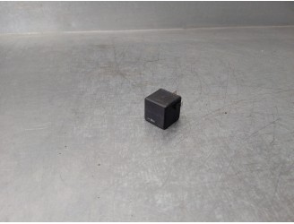 Recambio de rele para mercedes-benz clase a (w168) 1.4 cat referencia OEM IAM A0025421319 RELE 316 