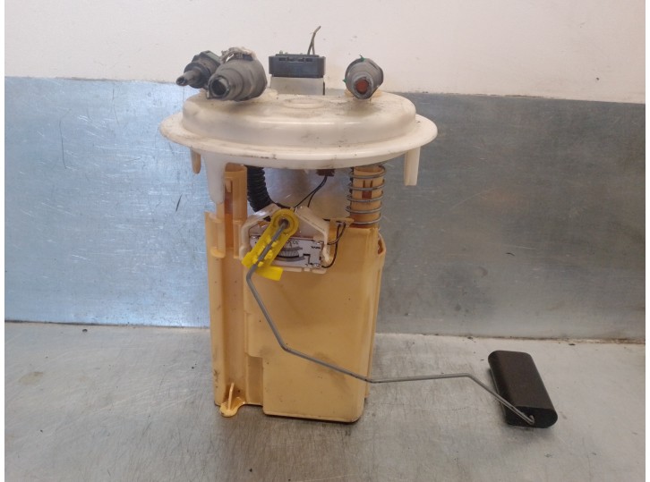 Recambio de aforador para peugeot 407 1.6 hdi referencia OEM IAM 1525CW 1525CW 