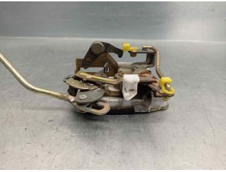 Replacement front right door lock for Hyundai Atos (MX) GLS OEM IAM reference 8132002010 5 DOORS