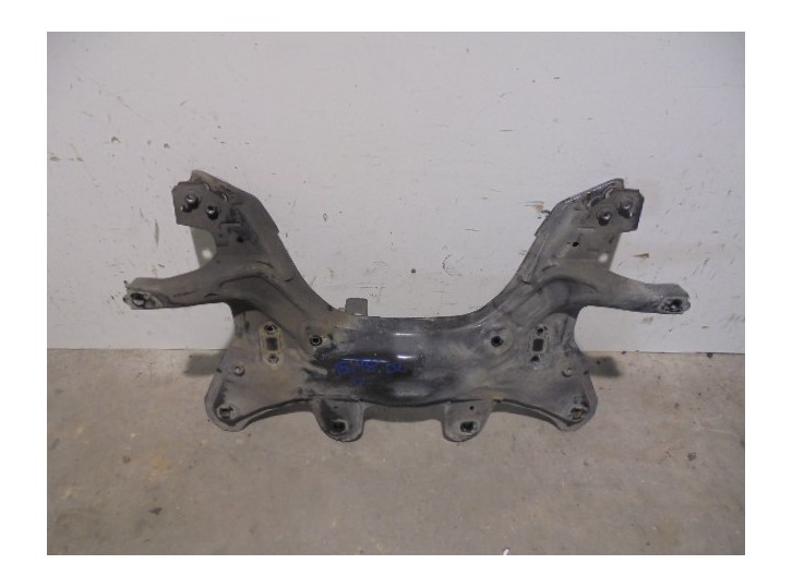 Replacement front subframe for Fiat 500 (312_) 1.4 (312AXC1B, 312CXC1B) OEM IAM reference 50709797 CUNA MOTOR BURRA 24 SUELO