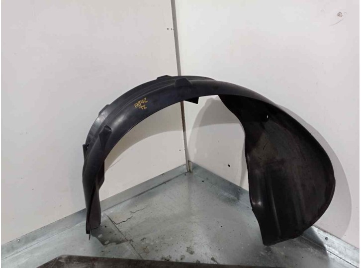 Recambio de paso rueda trasero izquierdo para smart forfour 1.5 cdi cat referencia OEM IAM A4546980330 CESTA 1 A