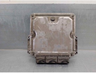 Recambio de centralita motor uce para renault laguna ii (bg0) 1.9 dci diesel referencia OEM IAM 8200163528 0281011101 BOSCH