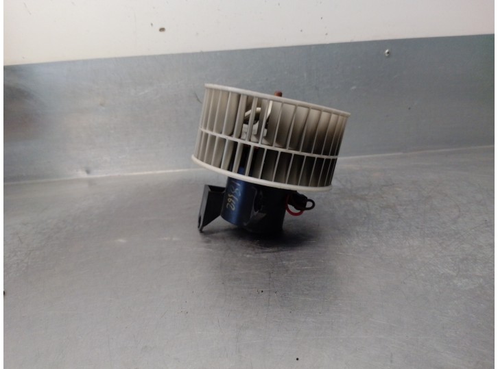 Recambio de motor calefaccion para mercedes-benz clase a (w168) 1.4 cat referencia OEM IAM A1688201642  