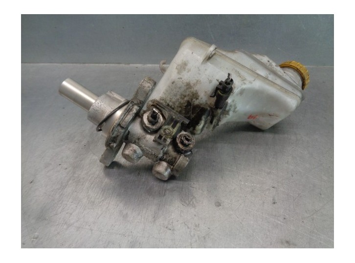 Recambio de bomba freno para peugeot bipper 1.3 16v hdi fap referencia OEM IAM 0204Y2443B 0204051107 BOSCH