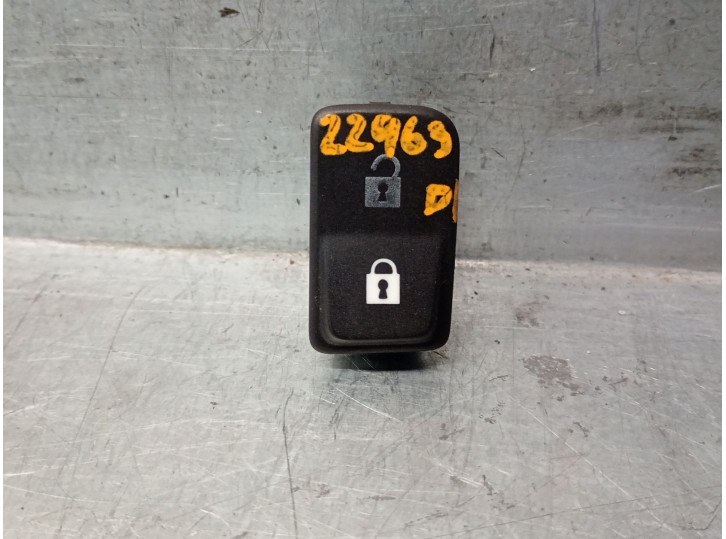 Recambio de mando para volvo c30 (533) 1.8 referencia OEM IAM 30773333 30773333 