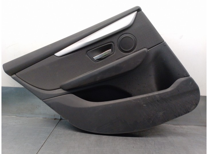 Recambio de guarnecido puerta trasera izquierda para bmw serie 2 gran tourer (f46) 2.0 16v turbodiesel referencia OEM IAM 514280