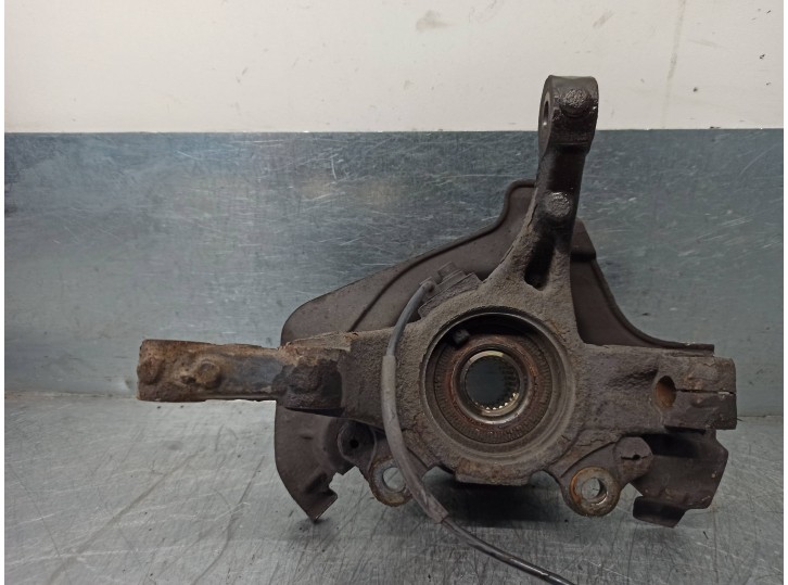 Recambio de mangueta delantera derecha para peugeot bipper 1.3 16v hdi fap referencia OEM IAM 4401S4 