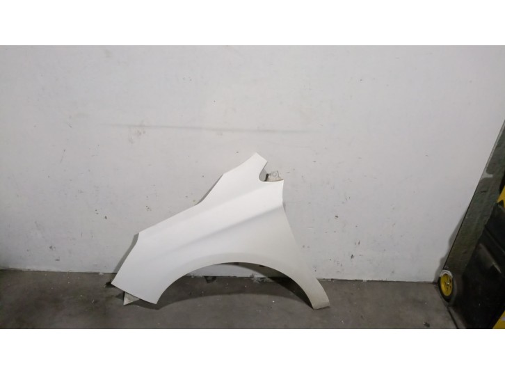 Recambio de aleta delantera izquierda para citroën c4 lim. 1.6 16v referencia OEM IAM 5654909 5654909 