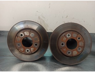 Recambio de disco freno delantero para mitsubishi lancer sportback (cx) 1.5 cat referencia OEM IAM 4615A190  