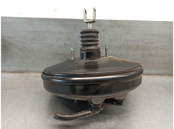 Recambio de servofreno para bmw serie 2 gran tourer (f46) 2.0 16v turbodiesel referencia OEM IAM 296872079 0204827633 BOSCH