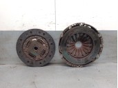 Replacement clutch kit for Seat Leon (5F1) 1.2 TSI OEM IAM reference 04E141026N 04E141026N SACHS