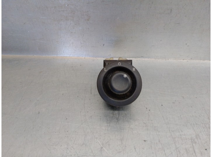 Recambio de mando retrovisor para jeep compass 2.0 crd cat referencia OEM IAM 56040694AD  