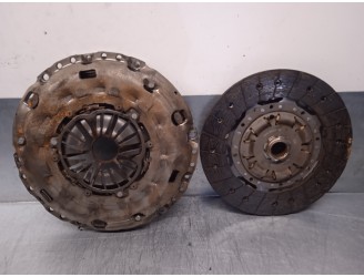 Recambio de kit embrague para opel zafira tourer 2.0 cdti cat referencia OEM IAM 124051510 324055810 LUK