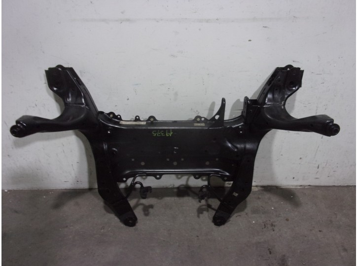 Front subframe replacement part for BMW 2 Series Gran Tourer (F46) 2.0 16V turbodiesel OEM IAM reference 31116872729 ENGINE CRAD