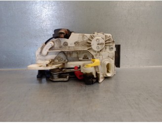 Recambio de cerradura puerta delantera derecha para jeep compass 2.0 crd cat referencia OEM IAM P04589416AE 4 PINES 5 PUERTAS